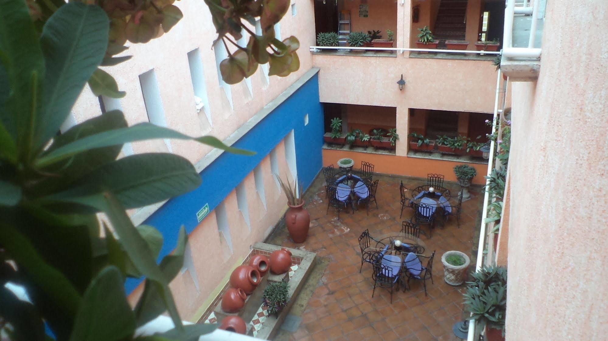 Hotel La Rienda Mision Tequillan テキーラ エクステリア 写真